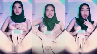 Bokep Indo Hijab Cantik Sarah Toket Gede Colmek