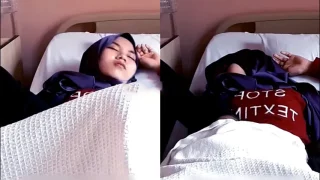 Bokep Indo Kocokin Memek Adek Lagi Tidur